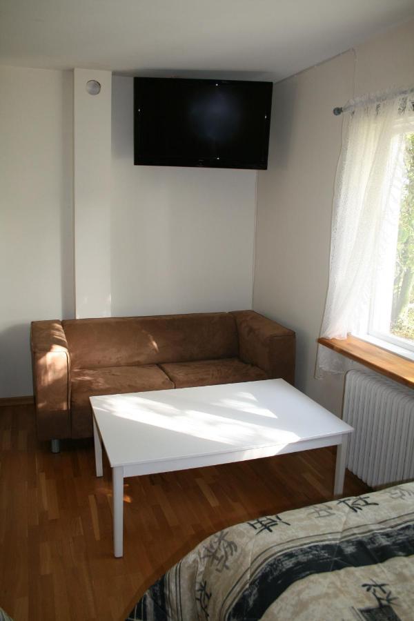 Lilla Huset Pa Slaetten B&B Lund Bagian luar foto
